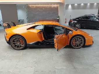 LAMBORGHINI HURACAN 2018 Image 12