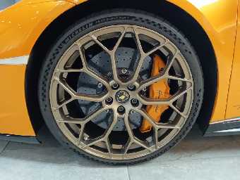 LAMBORGHINI HURACAN 2018 Image 23