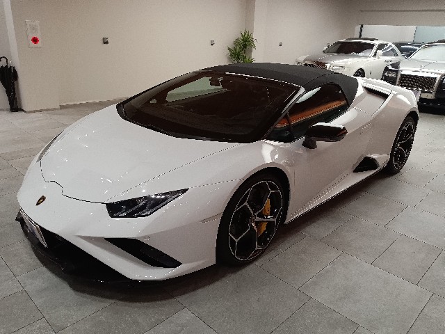 LAMBORGHINI HURACAN 2021 Image 28