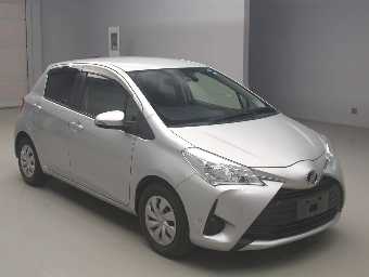 TOYOTA VITZ 2018 Image 3