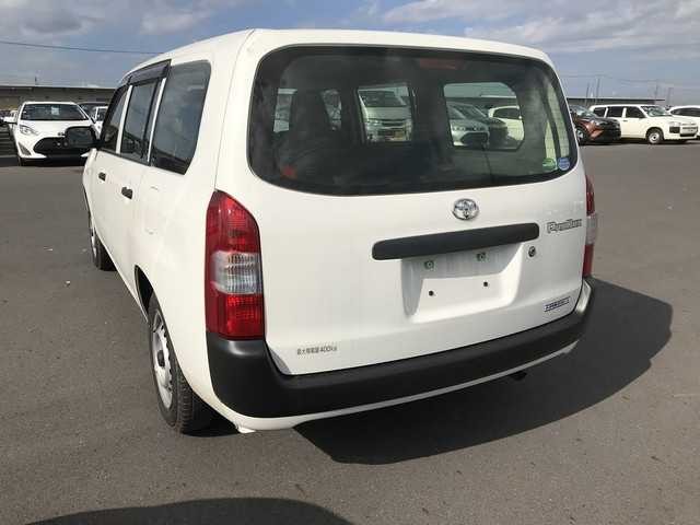 TOYOTA PROBOX 2018 Image 22