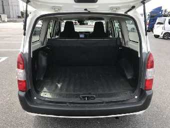 TOYOTA PROBOX 2018 Image 16