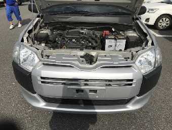 TOYOTA PROBOX 2018 Image 17