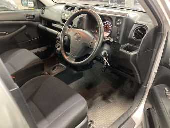 TOYOTA PROBOX 2018 Image 5