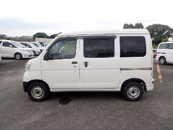 DAIHATSU HIJET CARGO 2019 Image 6