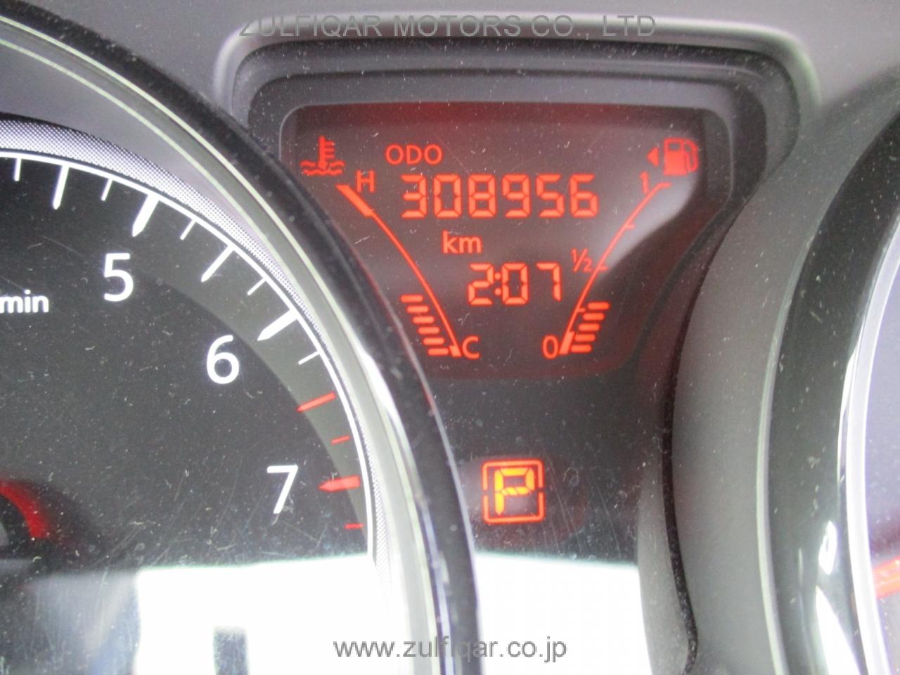 NISSAN NOTE 2018 Image 5