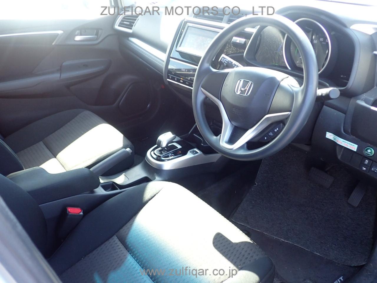 HONDA FIT HYBRID 2018 Image 3