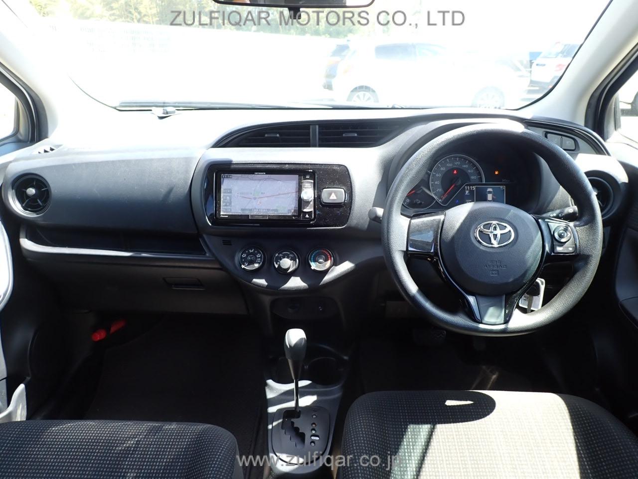 TOYOTA VITZ 2018 Image 3