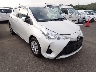 TOYOTA VITZ 2018 Image 5