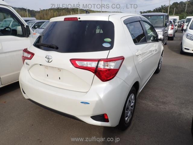 TOYOTA VITZ 2018 Image 8