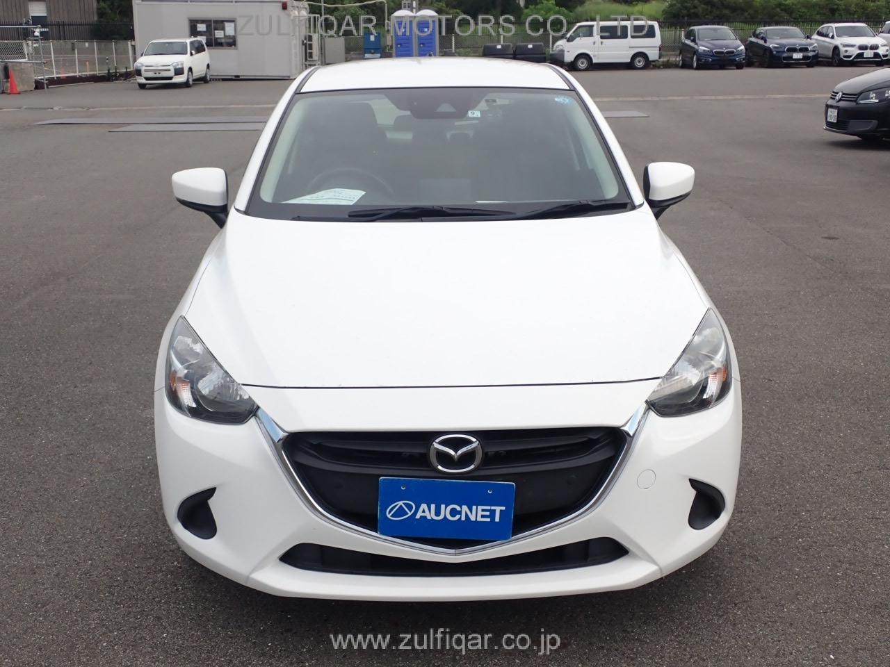 MAZDA DEMIO 2018 Image 4