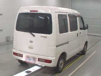 DAIHATSU HIJET CARGO 2017 Image 2