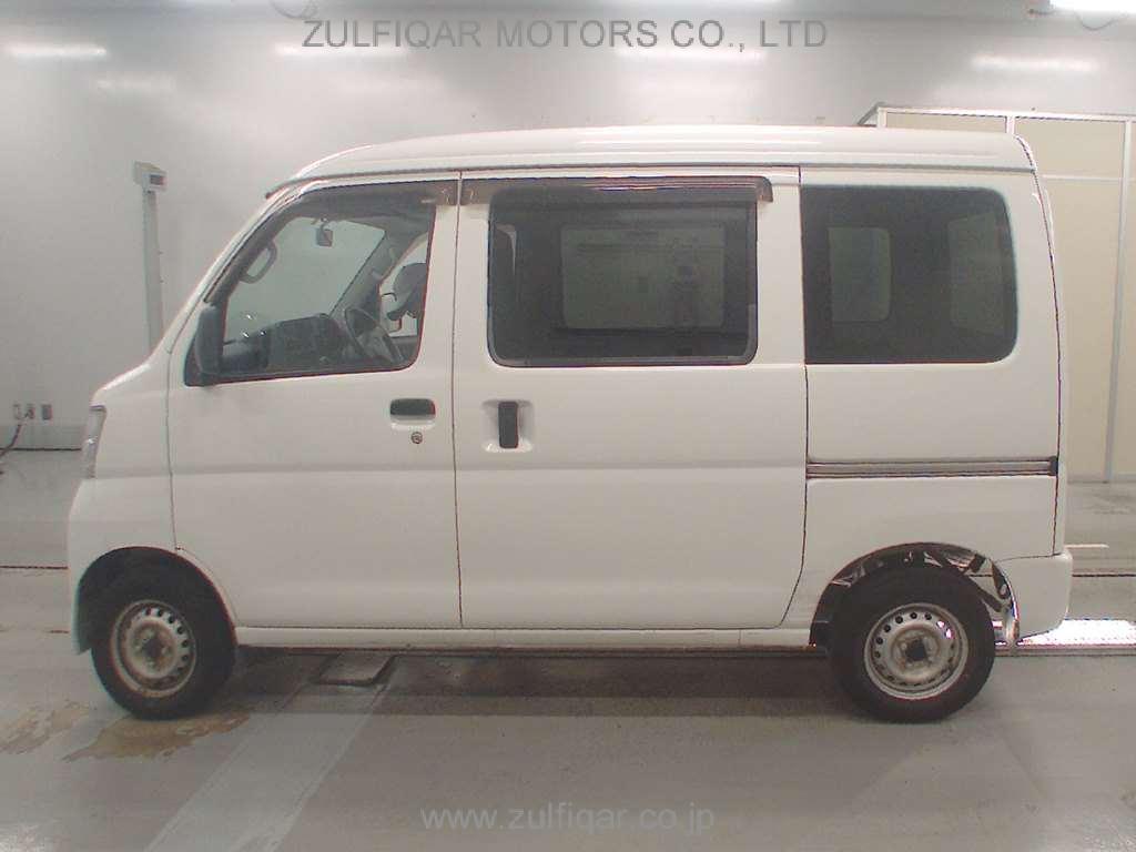 DAIHATSU HIJET CARGO 2017 Image 4