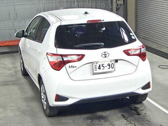 TOYOTA VITZ 2018 Image 2