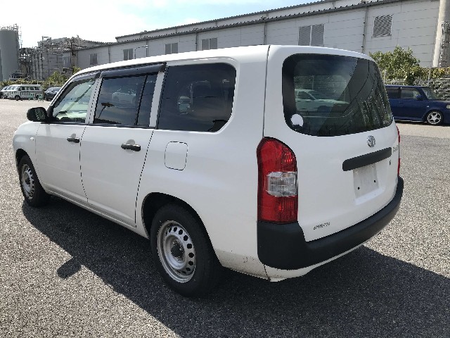 TOYOTA PROBOX 2018 Image 25