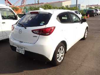 MAZDA DEMIO 2017 Image 2