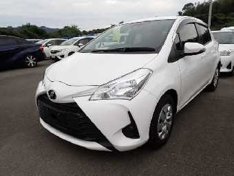 TOYOTA VITZ 2017 Image 1