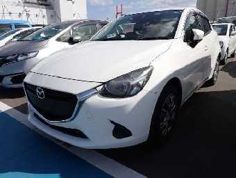 MAZDA DEMIO 2017 Image 1