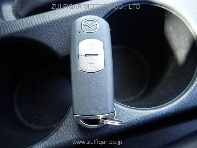 MAZDA DEMIO 2017 Image 8