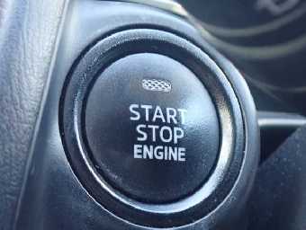 MAZDA DEMIO 2017 Image 9