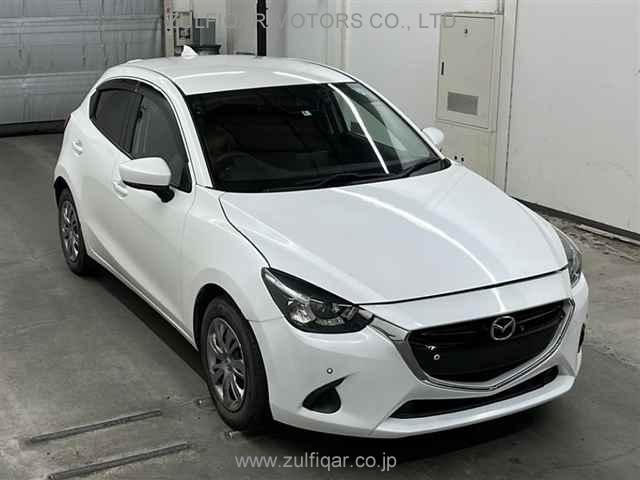 MAZDA DEMIO 2018 Image 1