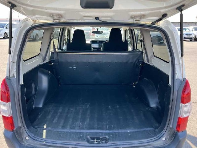 TOYOTA PROBOX 2018 Image 22