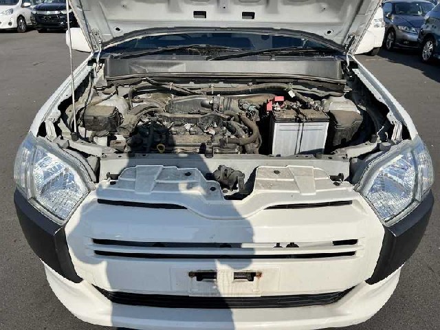 TOYOTA PROBOX 2018 Image 23