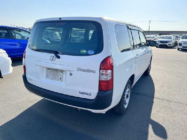 TOYOTA PROBOX 2018 Image 30