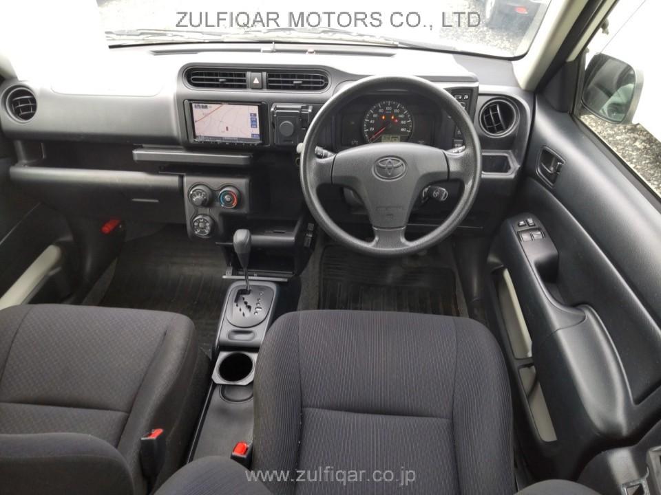TOYOTA PROBOX 2018 Image 8
