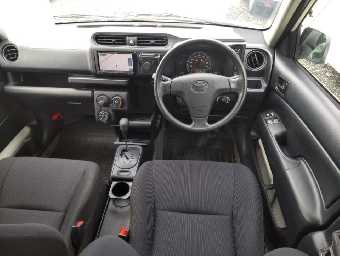 TOYOTA PROBOX 2018 Image 8