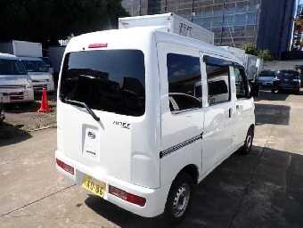 DAIHATSU HIJET CARGO 2017 Image 2