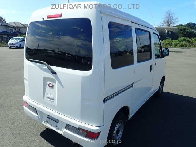 DAIHATSU HIJET CARGO 2019 Image 2