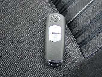 MAZDA DEMIO 2017 Image 10