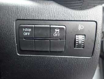 MAZDA DEMIO 2017 Image 7