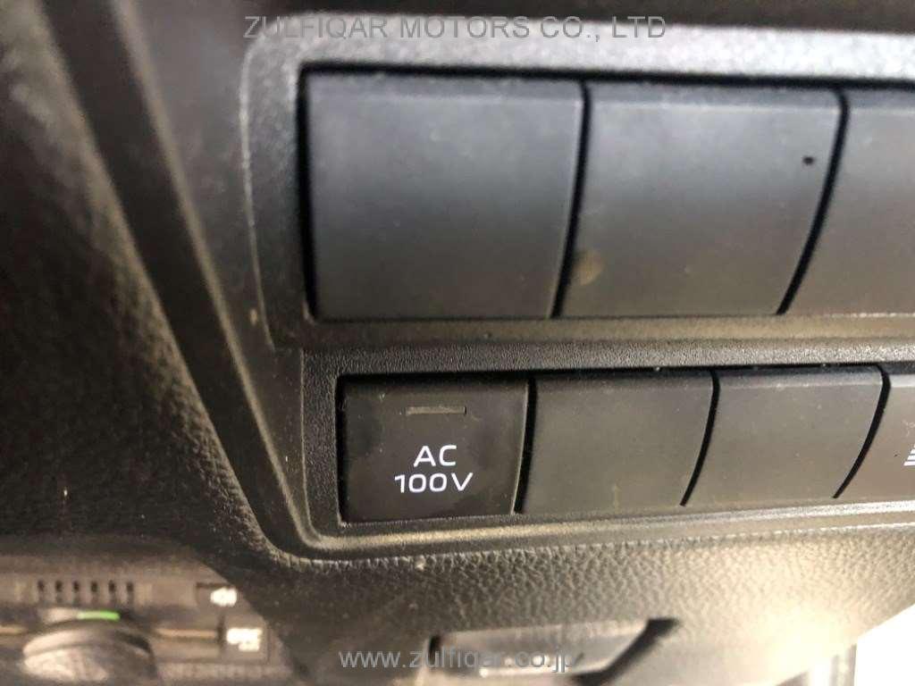 TOYOTA YARIS 2020 Image 7