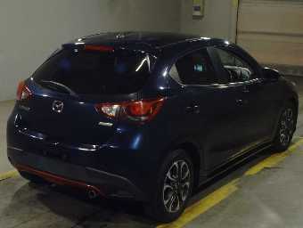 MAZDA DEMIO 2014 Image 2