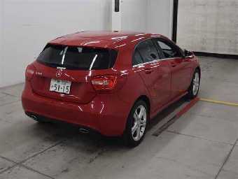MERCEDES BENZ A CLASS 2013 Image 5