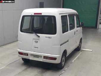 DAIHATSU HIJET CARGO 2017 Image 4