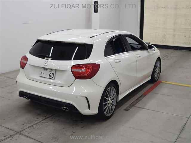 MERCEDES BENZ A CLASS 2013 Image 5