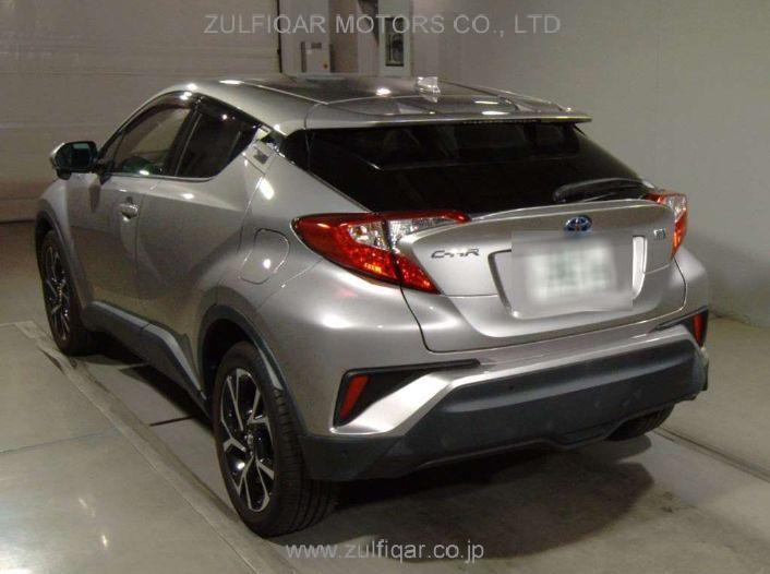 TOYOTA C-HR 2017 Image 4