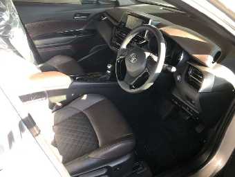 TOYOTA C-HR 2017 Image 5