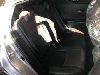 TOYOTA C-HR 2017 Image 7