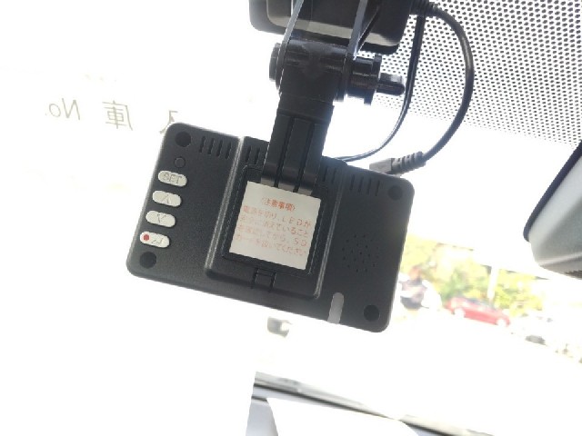 TOYOTA COROLLA AXIO 2018 Image 21