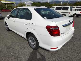 TOYOTA COROLLA AXIO 2018 Image 4