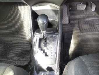 TOYOTA COROLLA AXIO 2018 Image 10