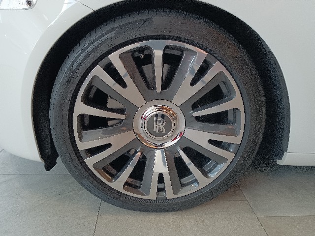 ROLLS ROYCE GHOST 2018 Image 19