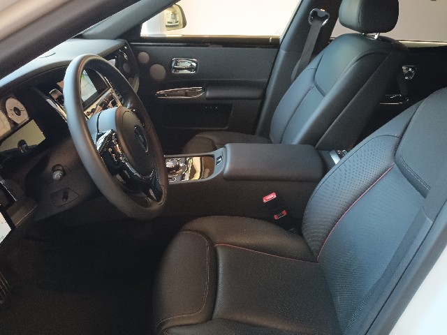 ROLLS ROYCE GHOST 2018 Image 37