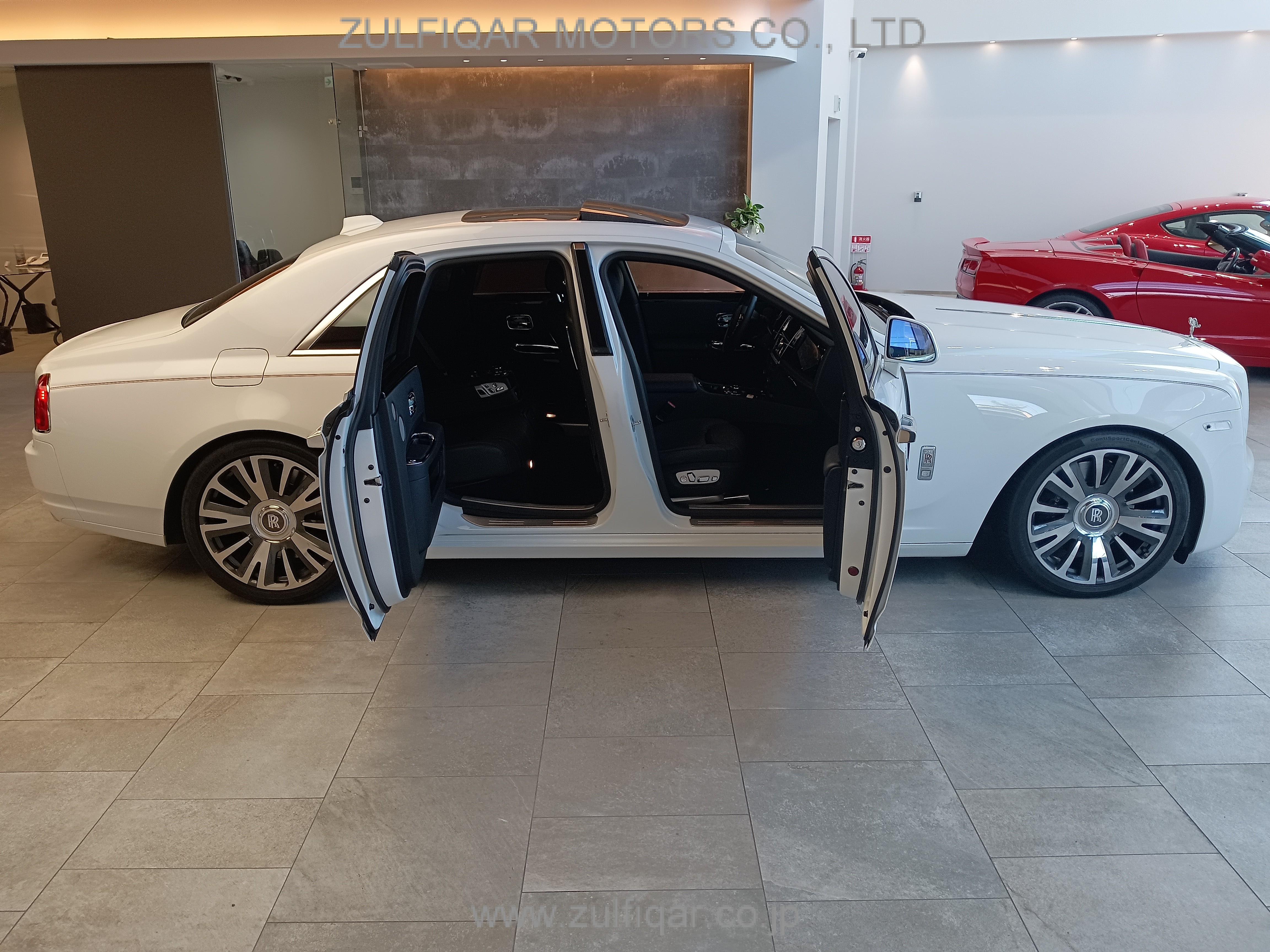 ROLLS ROYCE GHOST 2018 Image 5