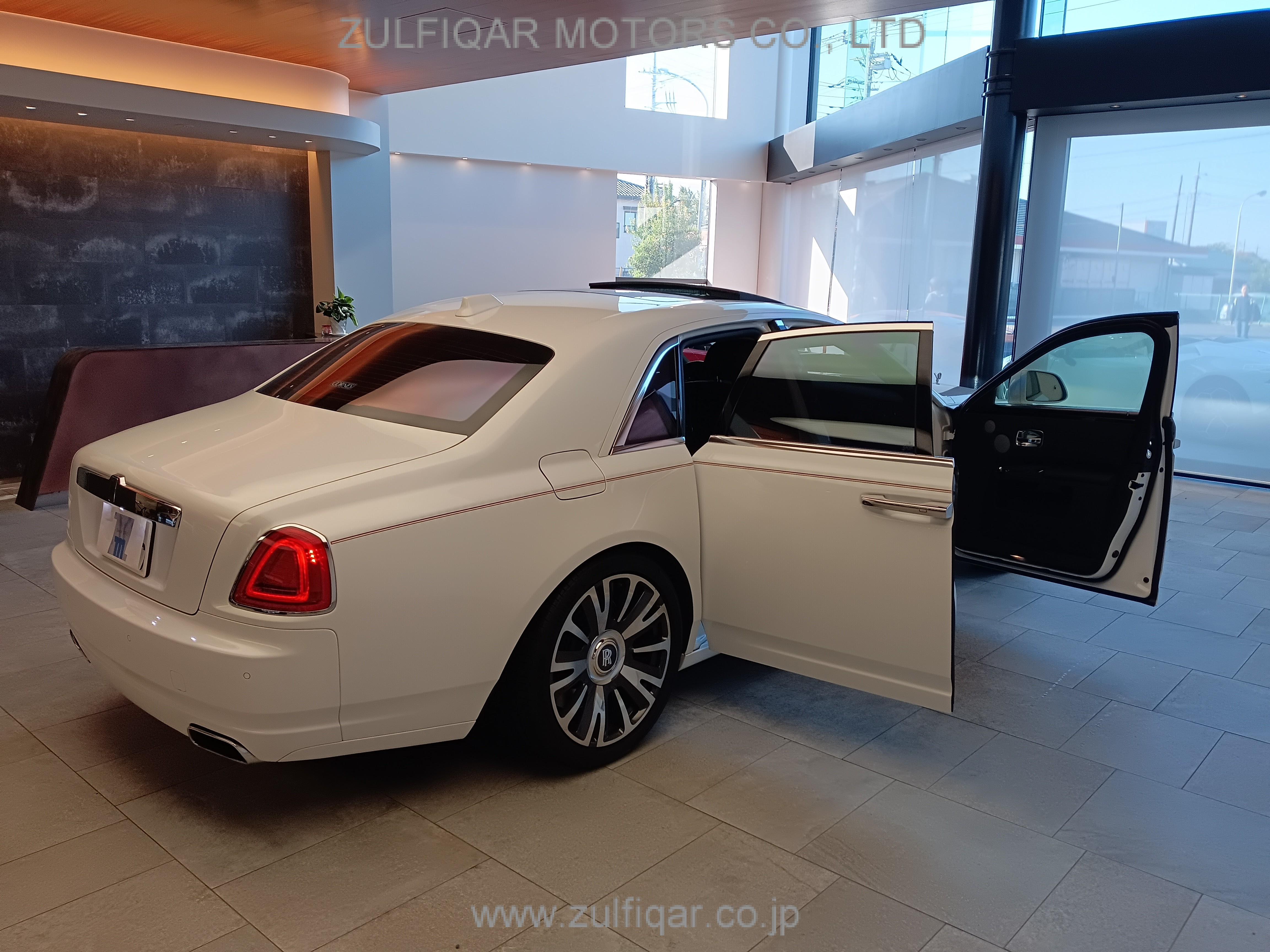 ROLLS ROYCE GHOST 2018 Image 6