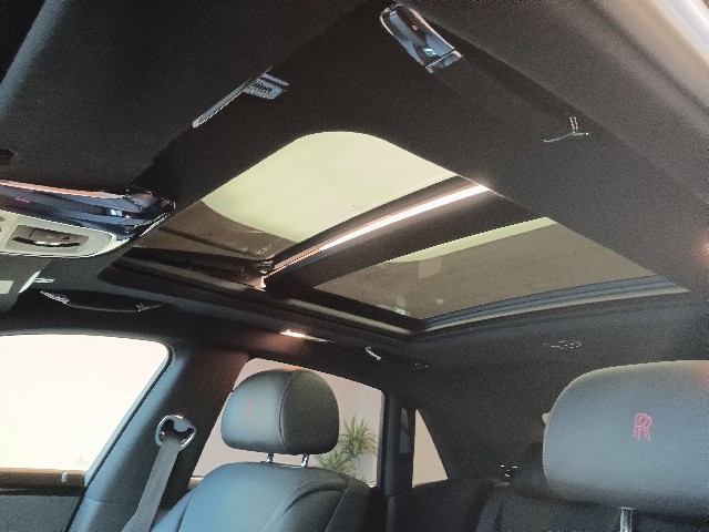 ROLLS ROYCE GHOST 2018 Image 57